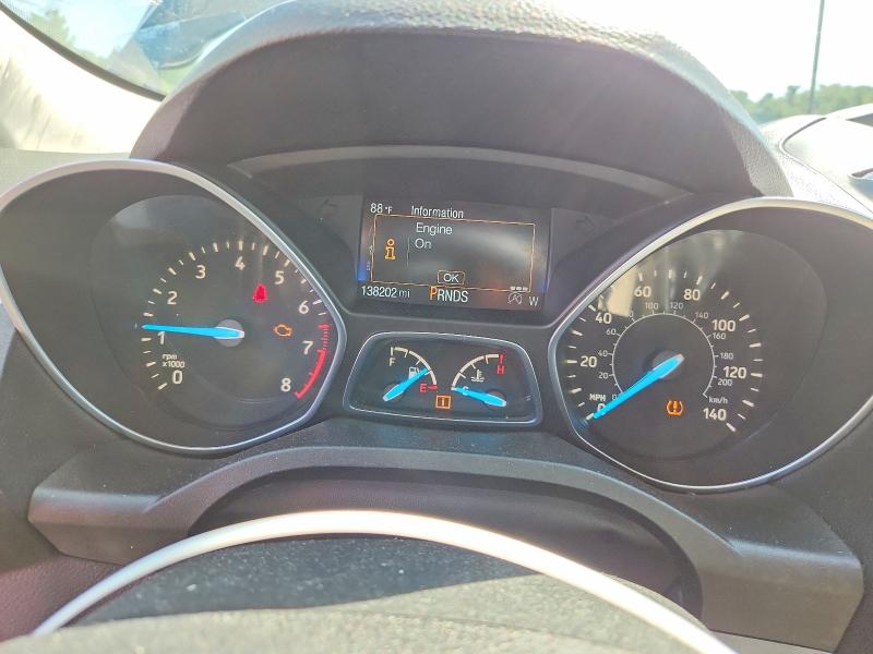 Photo 9 from auction – 2017 FORD ESCAPE with VIN 1FMCU9GD4HUD14071