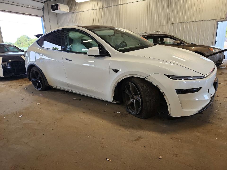 صورة رقم 4 من المزاد - 2026 TESLA MODEL Y مع VIN 7SAYGDEE2TF439591