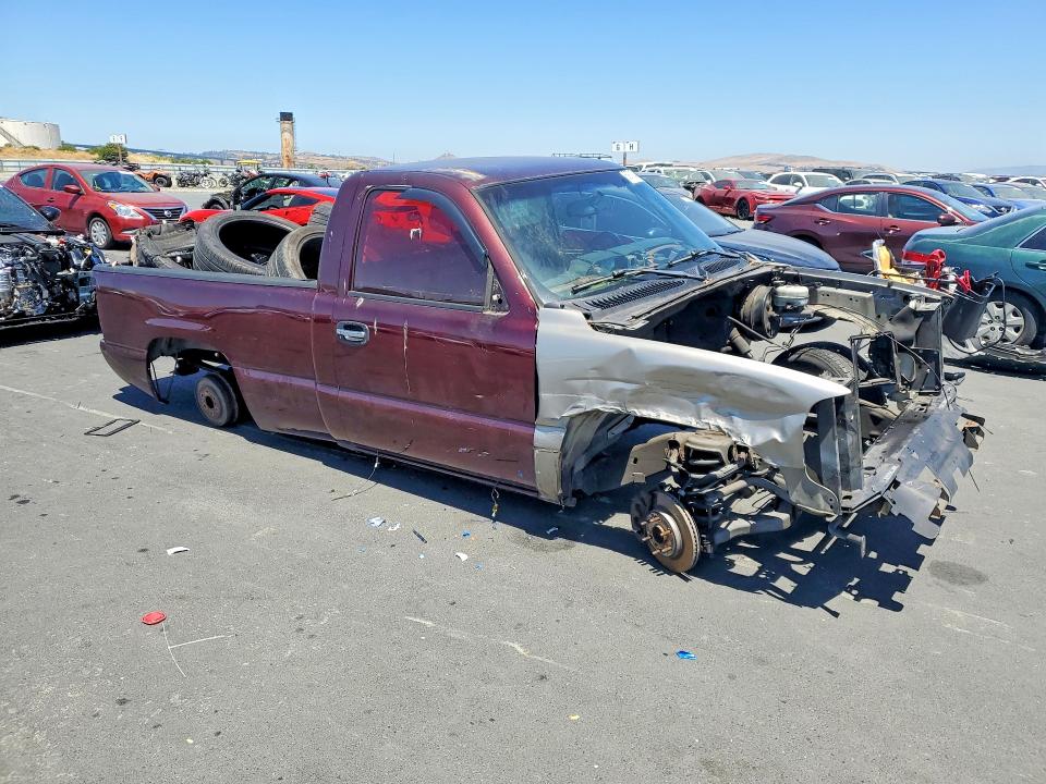 Photo 4 from auction – 2005 CHEVROLET SILVERADO with VIN 1GCEC14X75Z321871