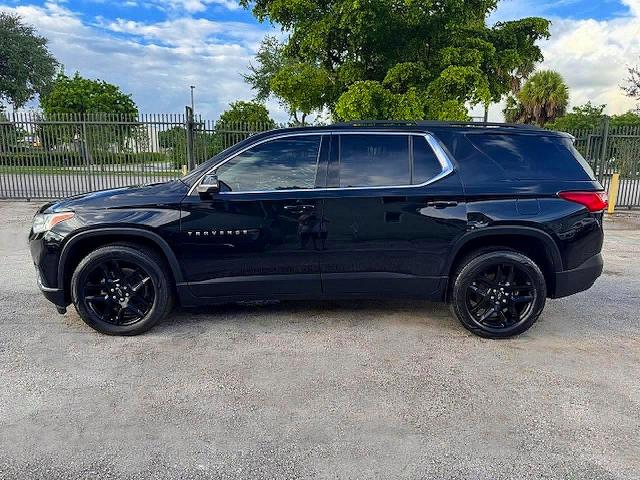 Снимка 12 от търг – 2021 CHEVROLET TRAVERSE с VIN 1GNERGKW7MJ168621