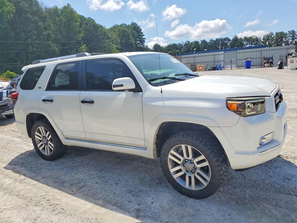 Photo 4 from auction – 2011 TOYOTA 4RUNNER with VIN JTEZU5JR0B5024726