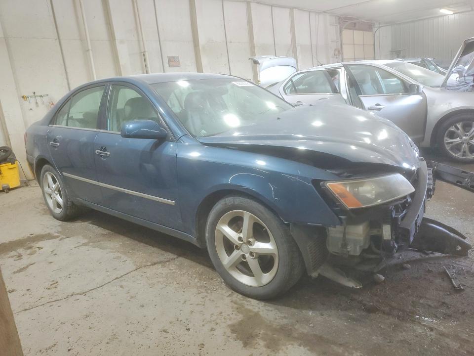 Photo 4 from auction – 2008 HYUNDAI SONATA with VIN 5NPEU46C28H355219