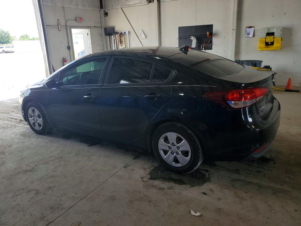 Photo 2 from auction – 2017 KIA FORTE with VIN 3KPFK4A77HE136748