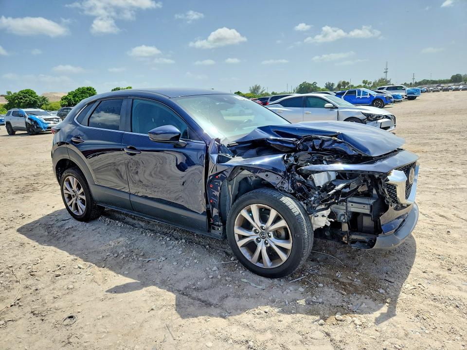 Photo 4 from auction – 2021 MAZDA CX-30 with VIN 3MVDMABL1MM264008