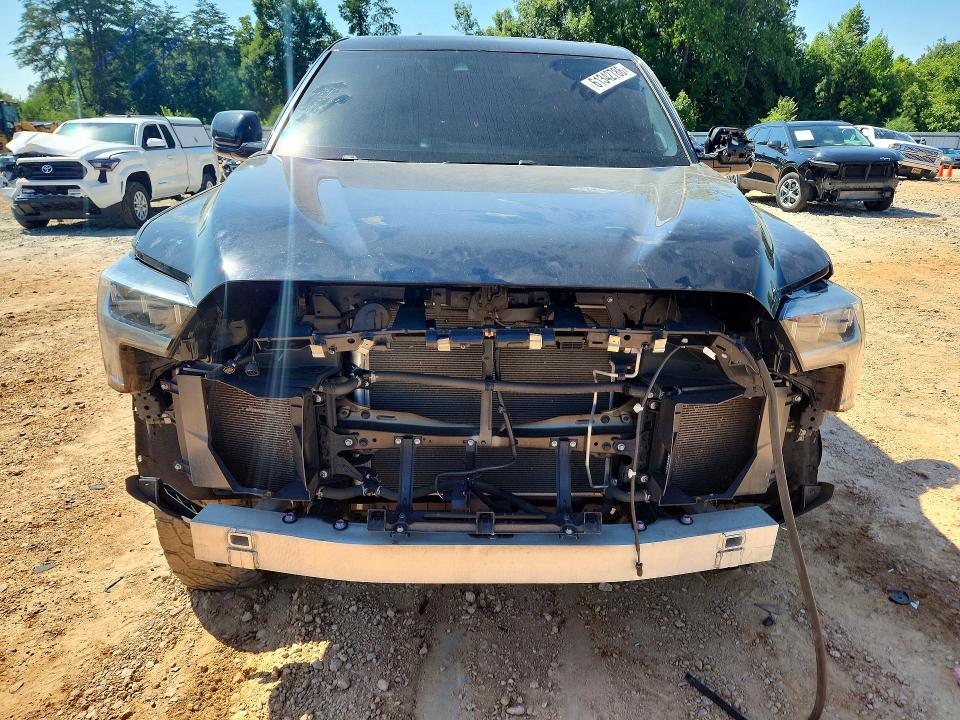 Photo 5 from auction – 2022 TOYOTA TUNDRA with VIN 5TFJA5DB1NX034313