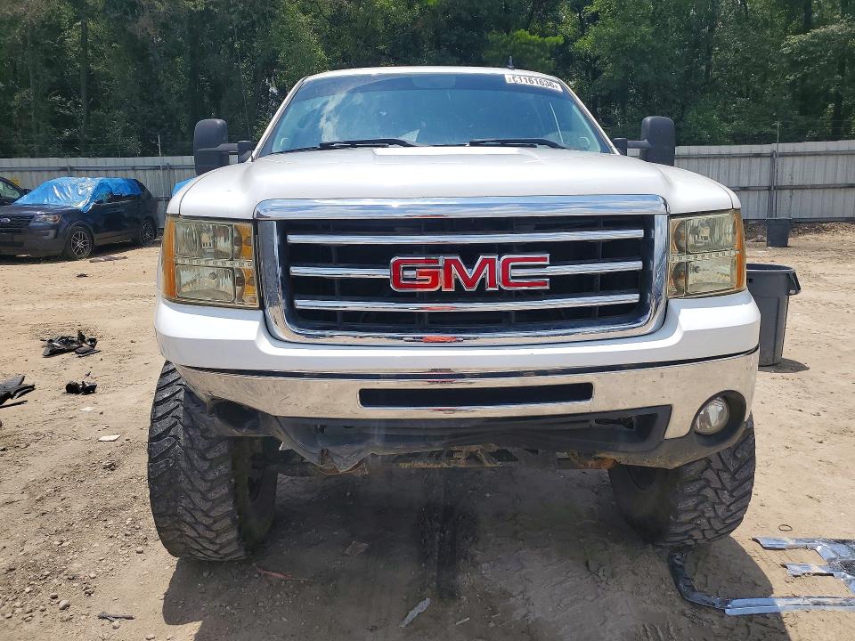 Photo 5 from auction – 2013 GMC SIERRA with VIN 3GTP2VE78DG272793