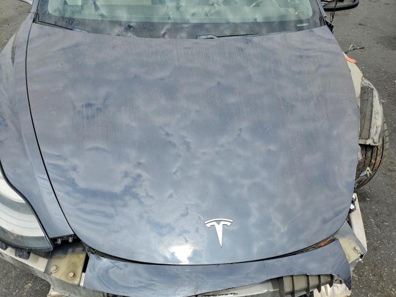 Photo 11 from auction – 2018 TESLA MODEL 3 with VIN 5YJ3E1EB9JF147287