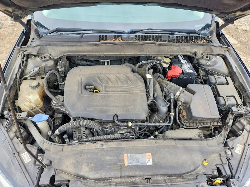 Photo 11 from auction – 2016 FORD FUSION with VIN 3FA6P0HD6GR275692
