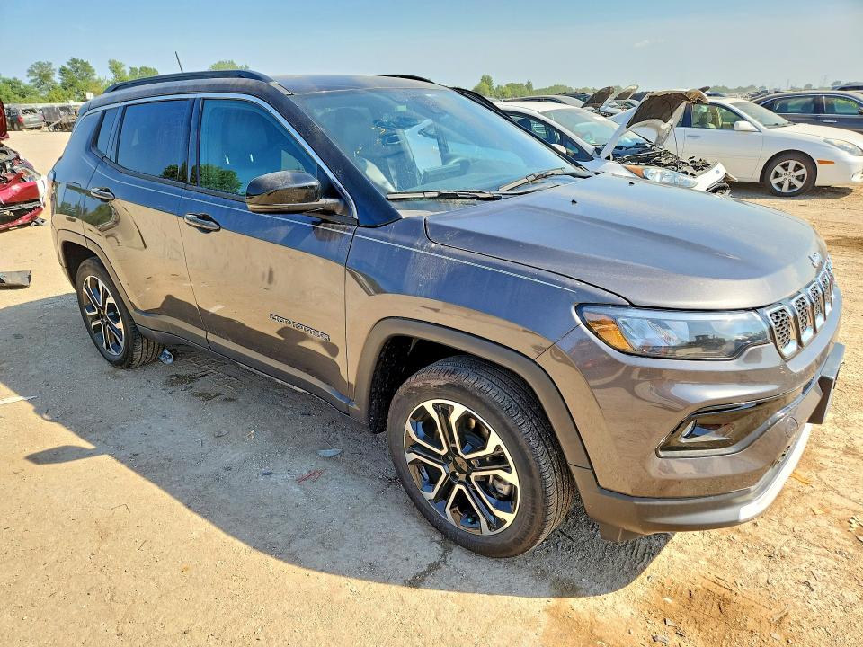 Photo 4 from auction – 2024 JEEP COMPASS with VIN 3C4NJDCN4RT576028