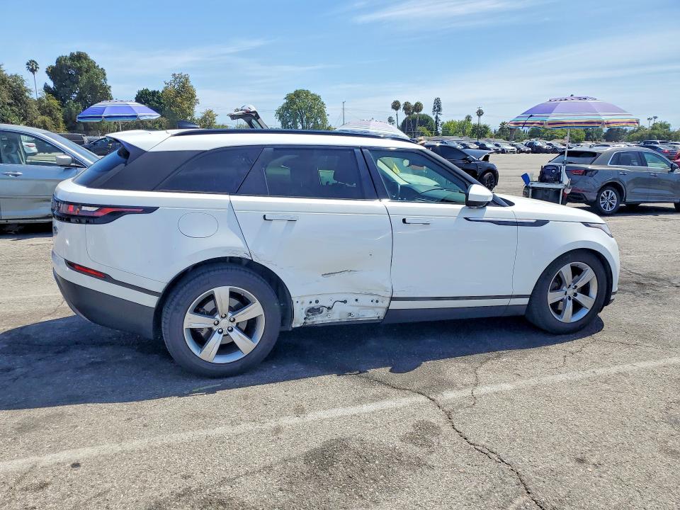 Photo 3 from auction – 2018 LAND ROVER RANGE ROVER VELAR with VIN SALYB2RV1JA755833