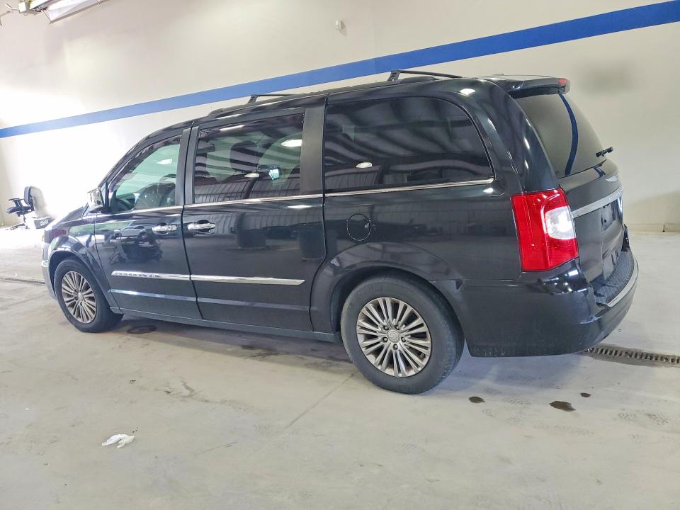 Снимка 2 от търг – 2016 CHRYSLER TOWN & COUNTRY с VIN 2C4RC1CG5GR158556