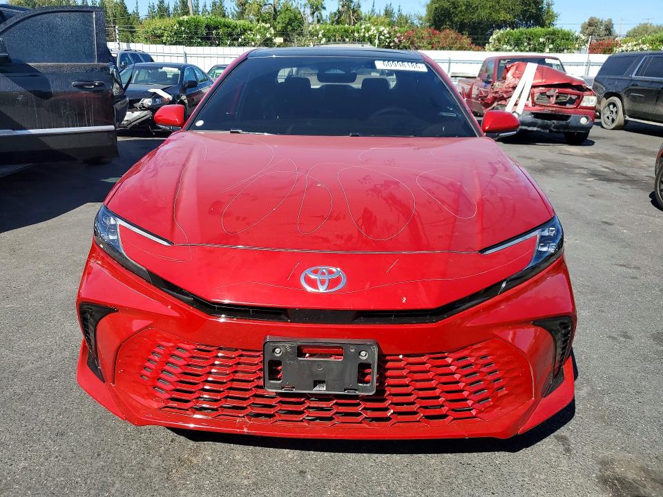 Photo 5 from auction – 2025 TOYOTA CAMRY with VIN 4T1DAACK7SU124615