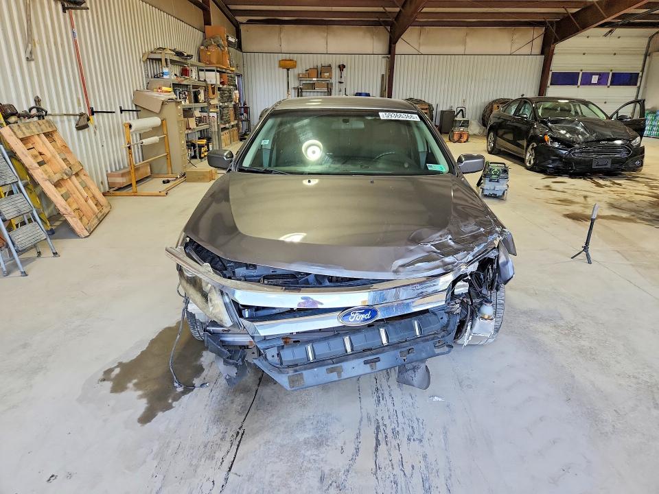 Photo 5 from auction – 2011 FORD FUSION with VIN 3FAHP0HA2BR320568
