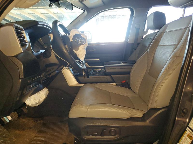 Photo 7 from auction – 2024 TOYOTA TUNDRA with VIN 5TFLA5EC1RX032034