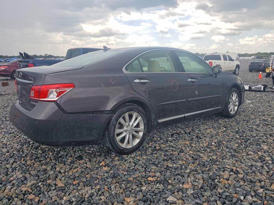 Photo 3 from auction – 2011 LEXUS ES with VIN JTHBK1EG1B2430656