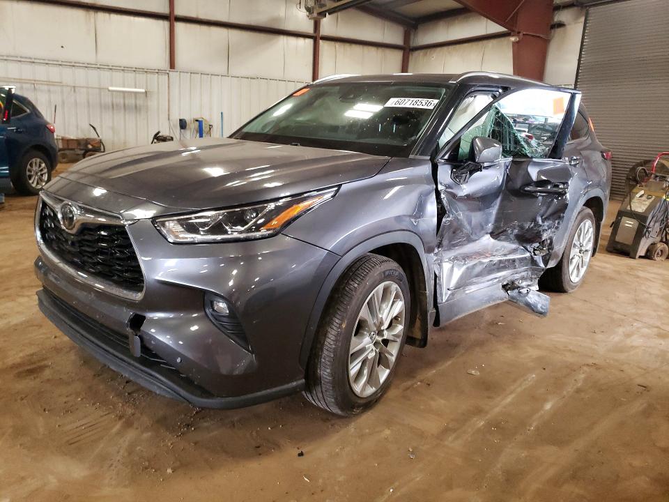 TOYOTA HIGHLANDER 2020 with VIN 5TDDZRBH1LS018393 - Photo from auction