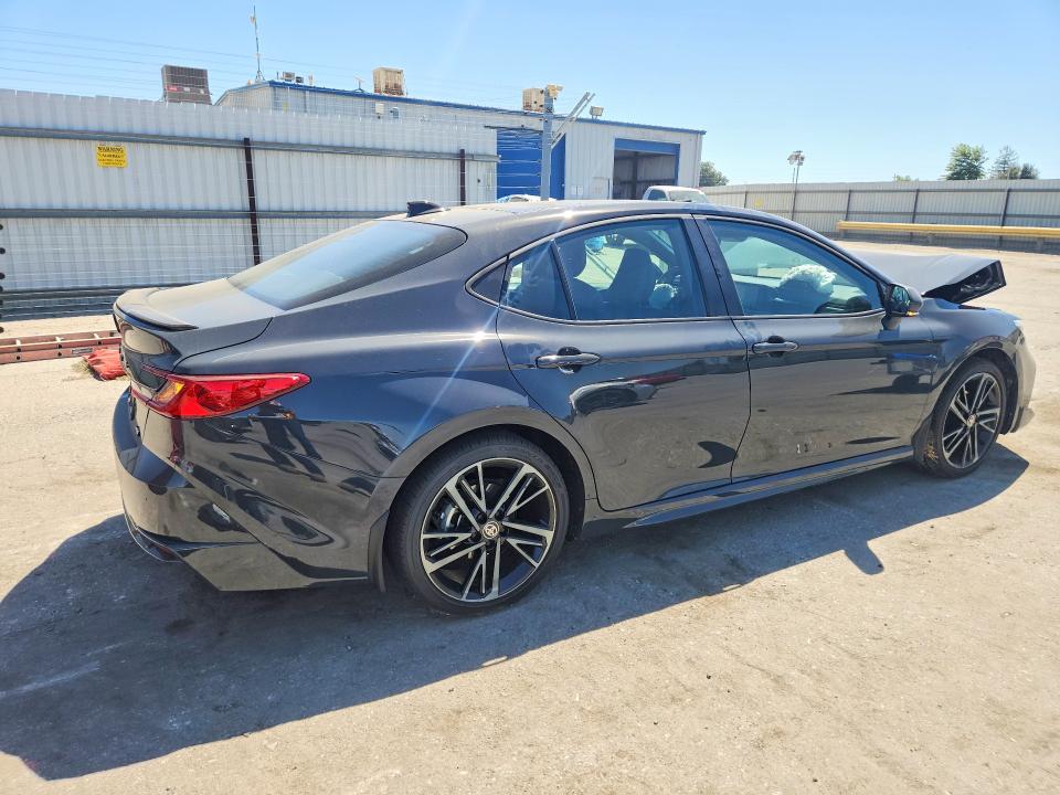 Photo 3 from auction – 2026 TOYOTA CAMRY with VIN 4T1DAACK2TU706736