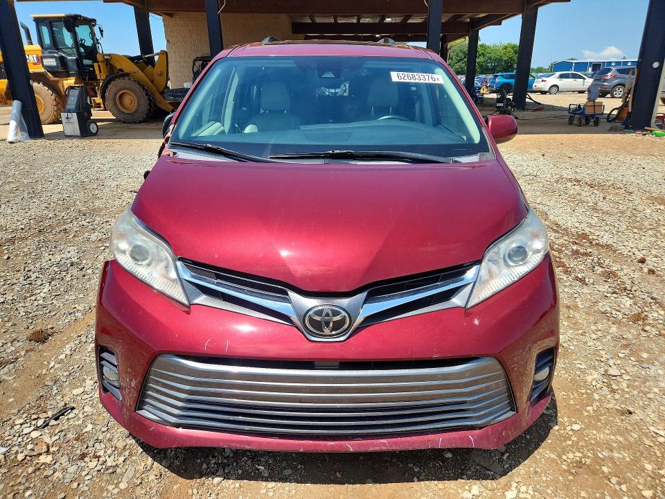 Photo 5 from auction – 2019 TOYOTA SIENNA with VIN 5TDYZ3DC8KS989602