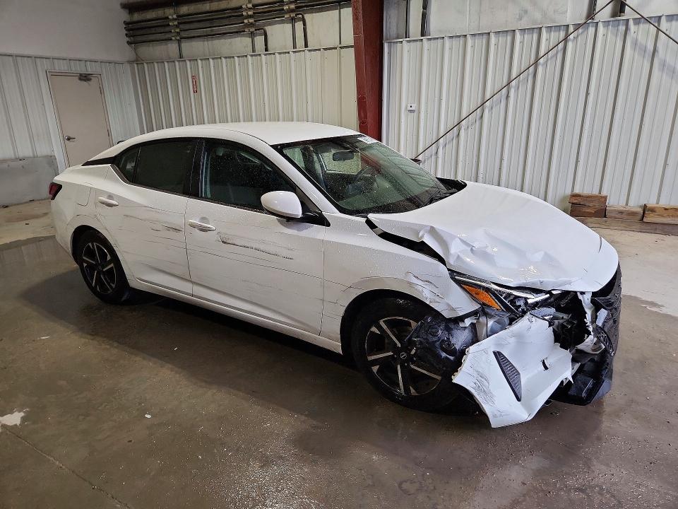 Photo 4 from auction – 2024 NISSAN SENTRA with VIN 3N1AB8CV3RY371535
