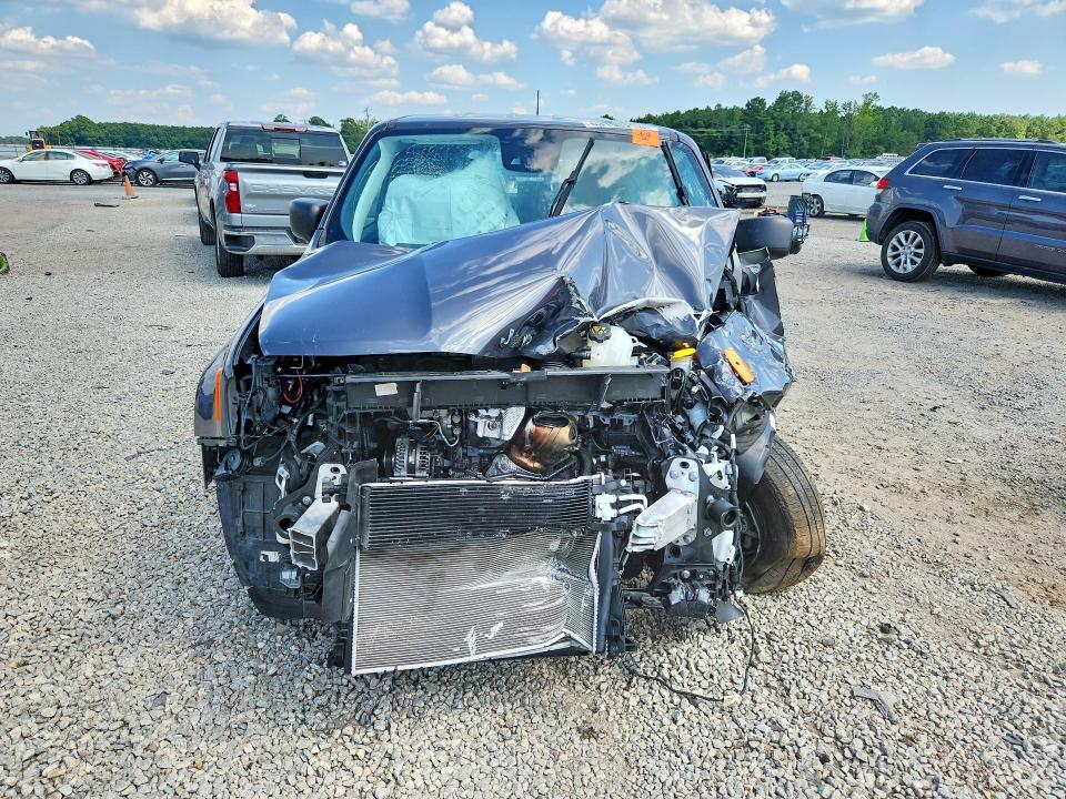 Photo 5 from auction – 2022 JEEP RENEGADE with VIN ZACNJDA11NPP00593
