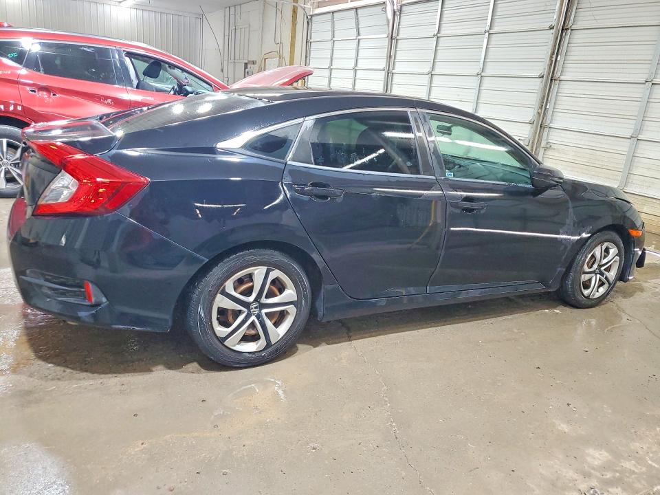 Photo 3 from auction – 2016 HONDA CIVIC with VIN 2HGFC2F52GH517789