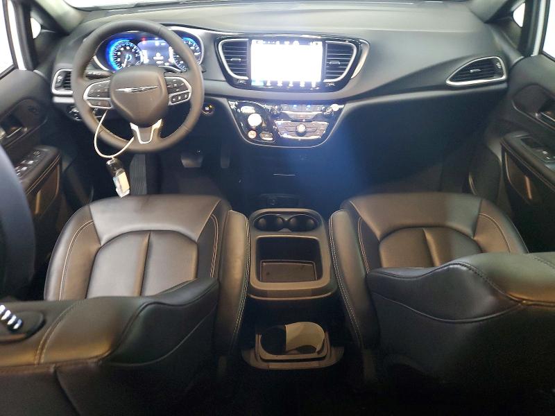 Photo 8 from auction – 2026 CHRYSLER PACIFICA with VIN 2C4RC1BG6TR239643