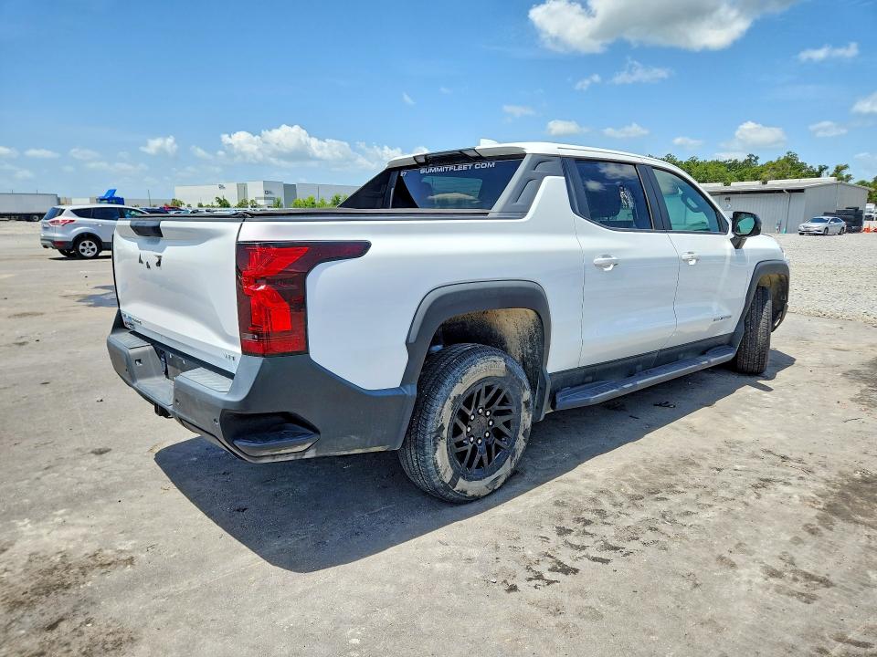 Photo 3 from auction – 2024 CHEVROLET SILVERADO with VIN 1GC10VEL0RU201729