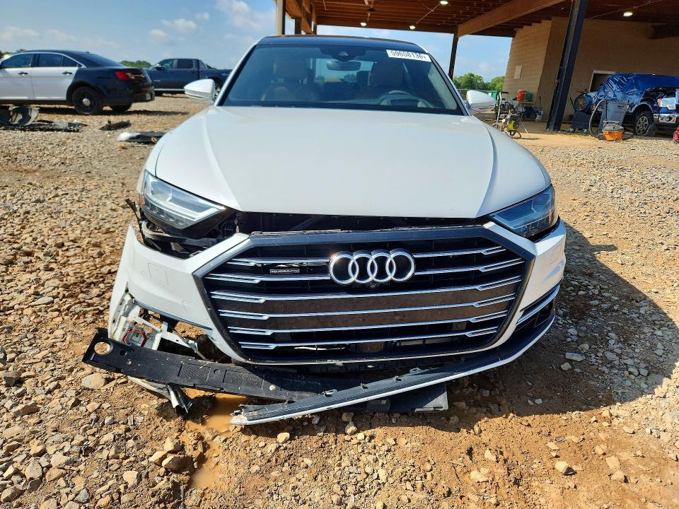 Photo 5 from auction – 2019 AUDI A8 with VIN WAU8DAF89KN013116