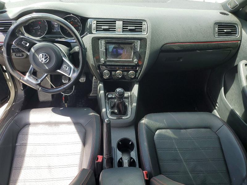 Photo 8 from auction – 2017 VOLKSWAGEN JETTA with VIN 3VW5T7AJ5HM280596