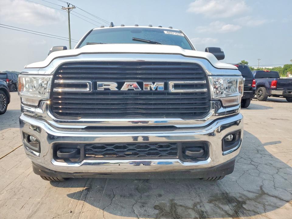 Photo 5 from auction – 2021 RAM 2500 with VIN 3C6UR5DJ5MG593600