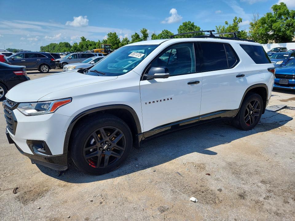 Photo 1 from auction – 2021 CHEVROLET TRAVERSE with VIN 1GNEVKKW4MJ205705