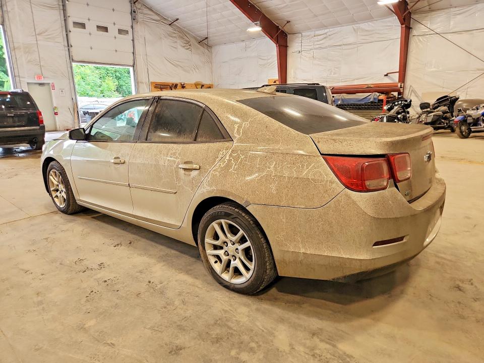 Photo 2 from auction – 2015 CHEVROLET MALIBU with VIN 1G11C5SL9FF273890