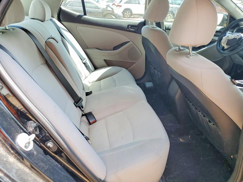 Фото 10 с аукциона – 2013 KIA OPTIMA с VIN 5XXGM4A77DG185061