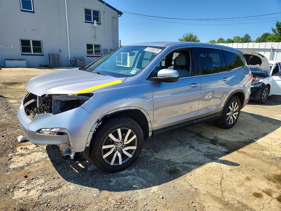 HONDA PILOT 2021 with VIN 5FNYF6H59MB083438 - Photo from auction