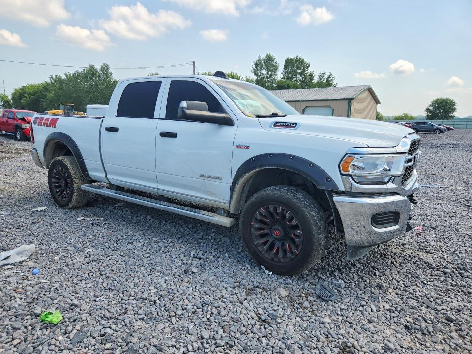 Photo 4 from auction – 2021 RAM 2500 with VIN 3C6UR5CJ2MG632712