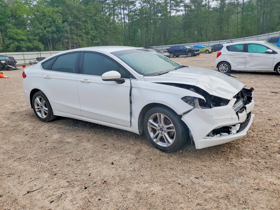 Photo 4 from auction – 2018 FORD FUSION with VIN 3FA6P0HD4JR264780