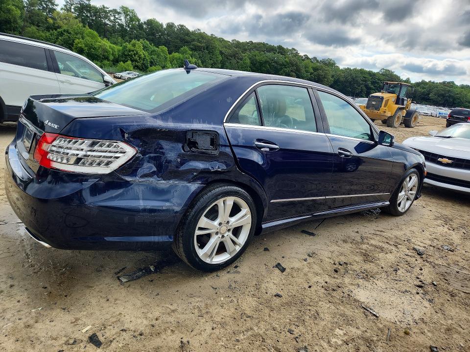 صورة رقم 3 من المزاد - 2013 MERCEDES-BENZ E مع VIN WDDHF8JB5DA700022