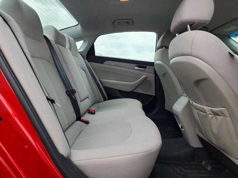 Photo 10 from auction – 2018 HYUNDAI SONATA with VIN 5NPE34AF6JH625045