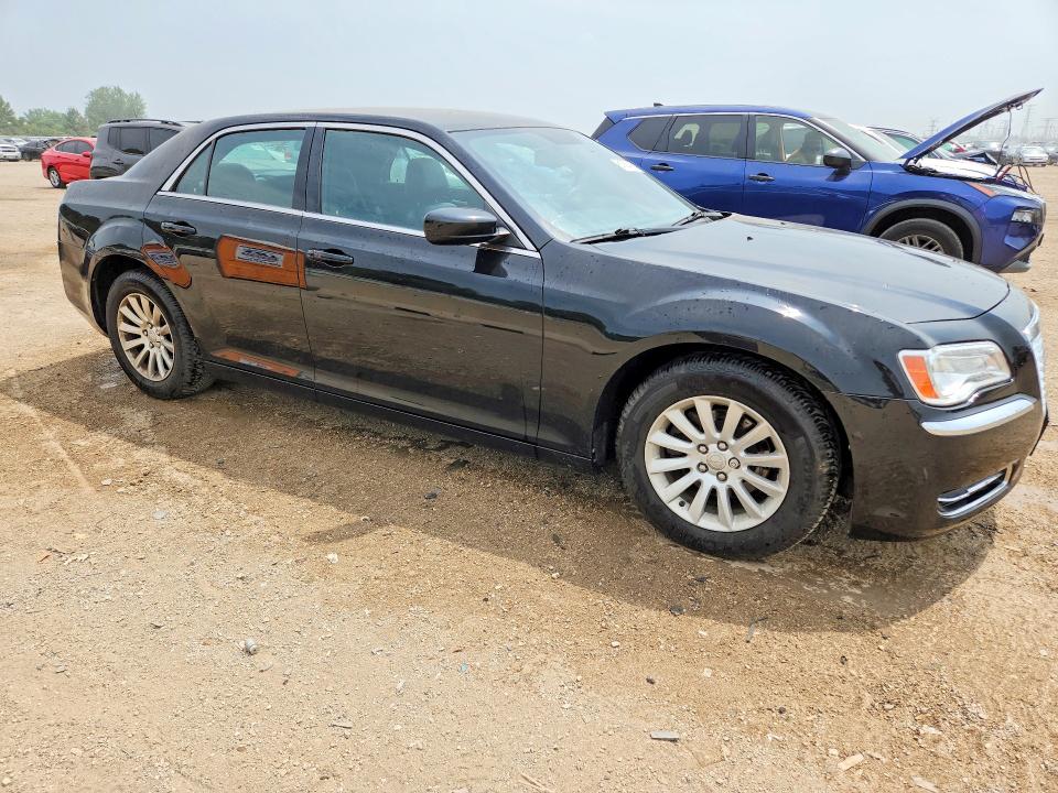 Photo 4 from auction – 2013 CHRYSLER 300 with VIN 2C3CCAAG0DH528892