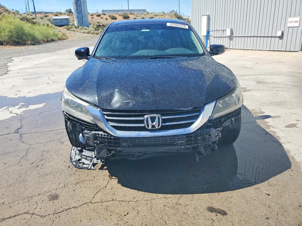 Photo 5 from auction – 2014 HONDA ACCORD with VIN 1HGCR2F80EA020330