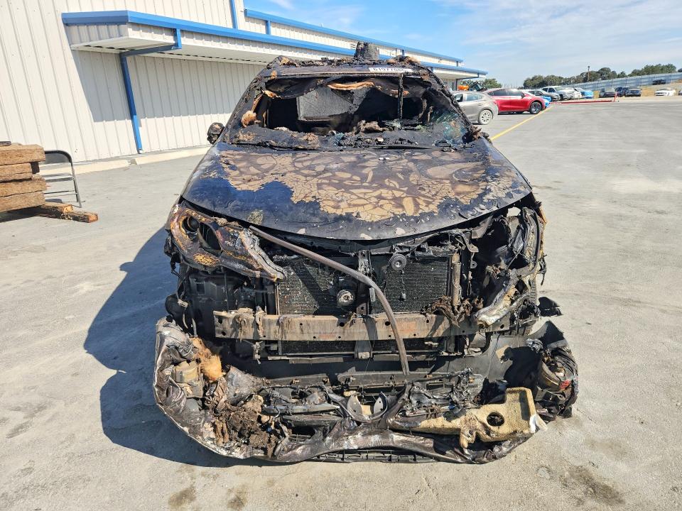 Photo 5 from auction – 2014 TOYOTA RAV4 with VIN 2T3WFREV9EW084369