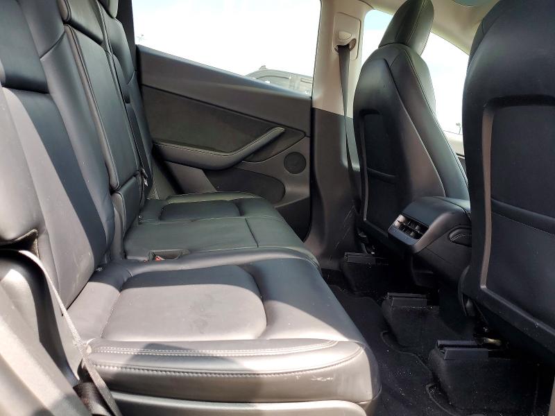 Photo 10 from auction – 2021 TESLA MODEL Y with VIN 5YJYGAEE9MF284454