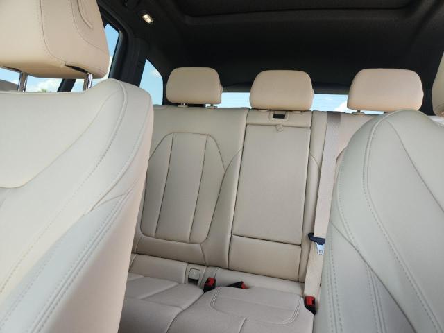 Photo 10 from auction – 2019 BMW X3 with VIN 5UXTR7C55KLE94698