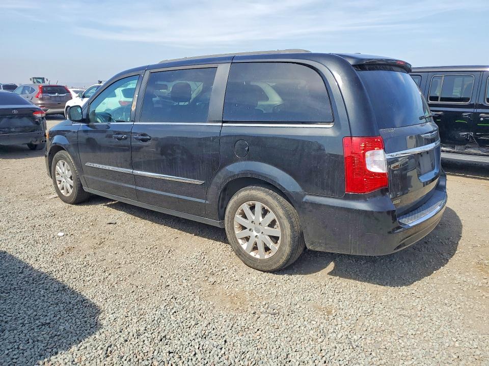 Photo 2 from auction – 2016 CHRYSLER TOWN & COUNTRY with VIN 2C4RC1BG7GR290901