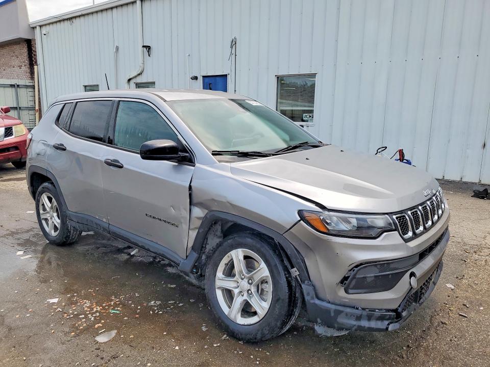 Photo 4 from auction – 2023 JEEP COMPASS with VIN 3C4NJDAN5PT514668