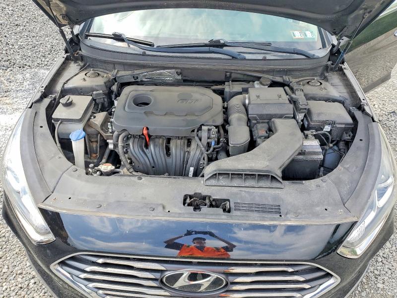 Photo 11 from auction – 2018 HYUNDAI SONATA with VIN 5NPE34AF5JH612156