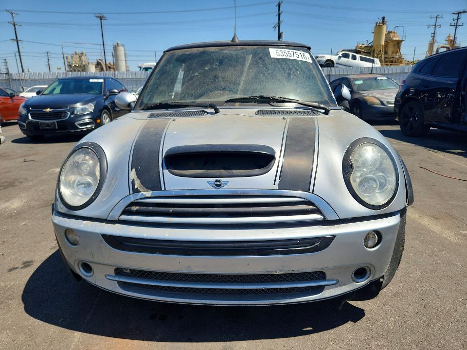 Photo 5 from auction – 2006 MINI COOPER with VIN WMWRH33576TF87846