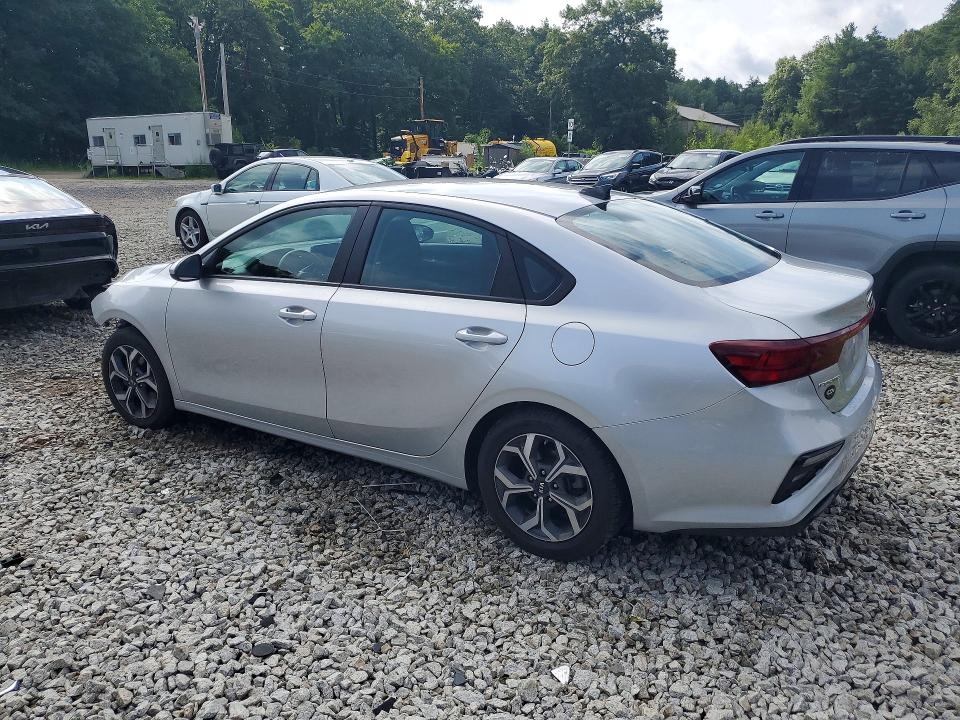 Photo 2 from auction – 2021 KIA FORTE with VIN 3KPF24AD4ME334266