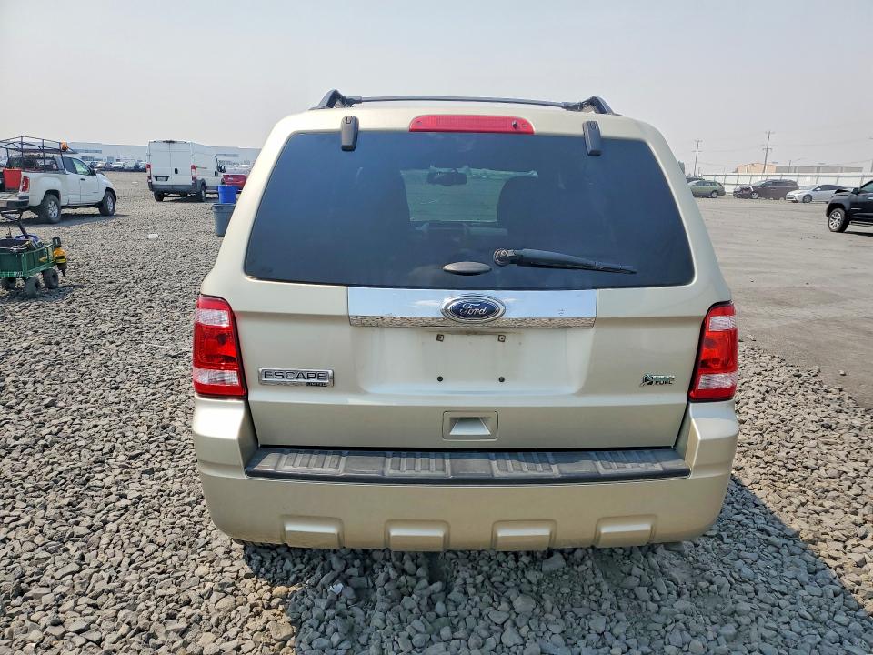 Photo 6 from auction – 2011 FORD ESCAPE with VIN 1FMCU9EG1BKA75305