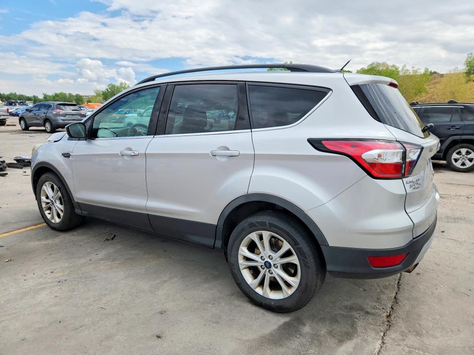 Photo 2 from auction – 2017 FORD ESCAPE with VIN 1FMCU9GD3HUD47448
